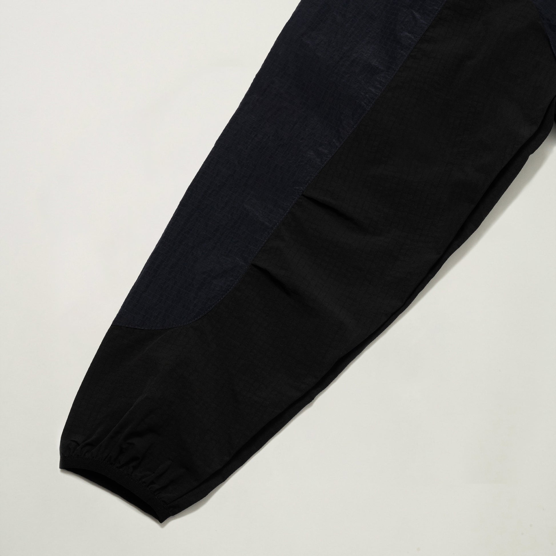 Rocky Parka (Midnight) - BEV C multi label store