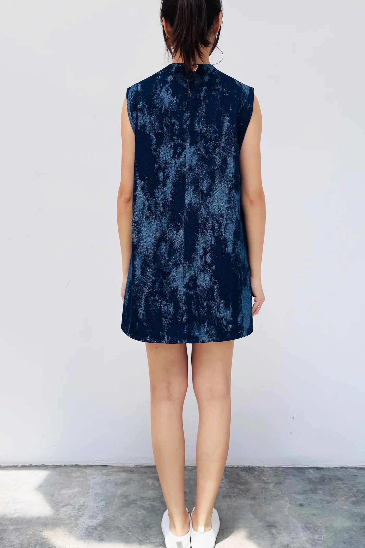 S20 DD10 || GLIMMER OVERSIZED MINI DRESS - BEV C multi label store