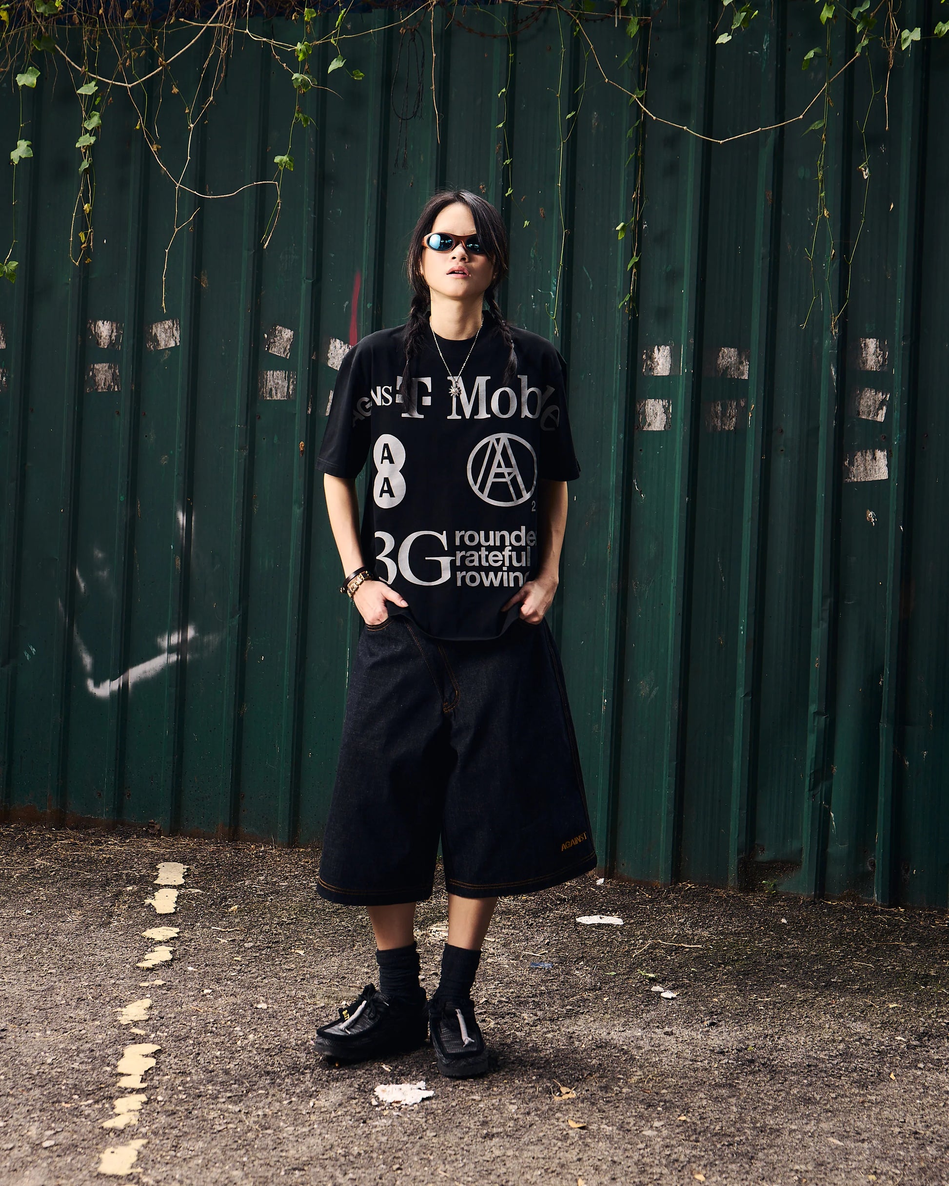 OVERLAP RAW SHORTS - BEV C multi label store