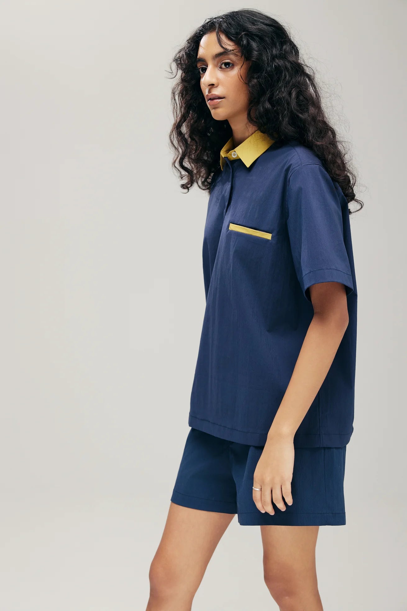 SENSU HALF-PLACKET SHIRT IN NAVY & LIME - BEV C multi label store