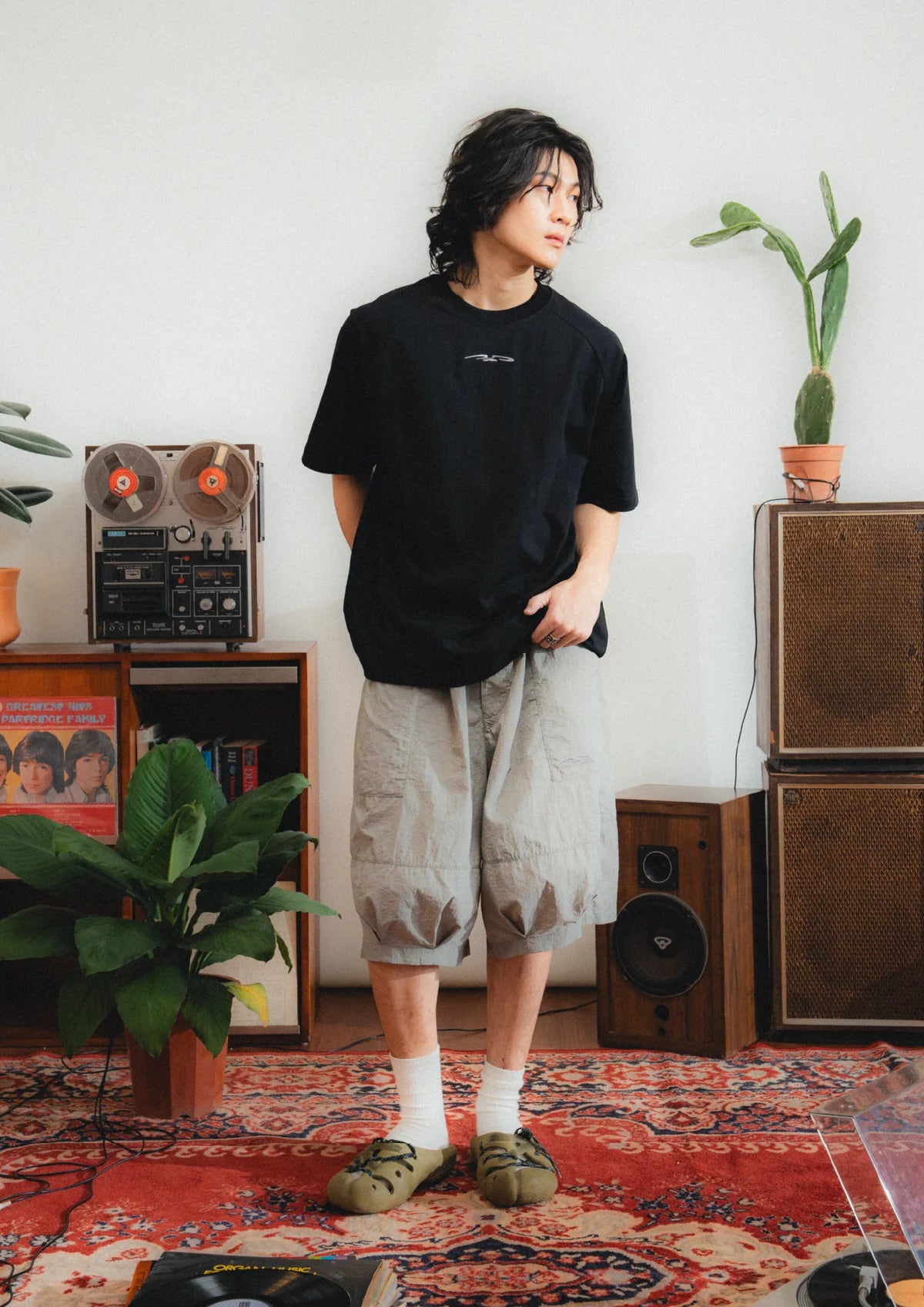 MINI LOGO RAGLAN TEE IN BLACK - BEV C multi label store
