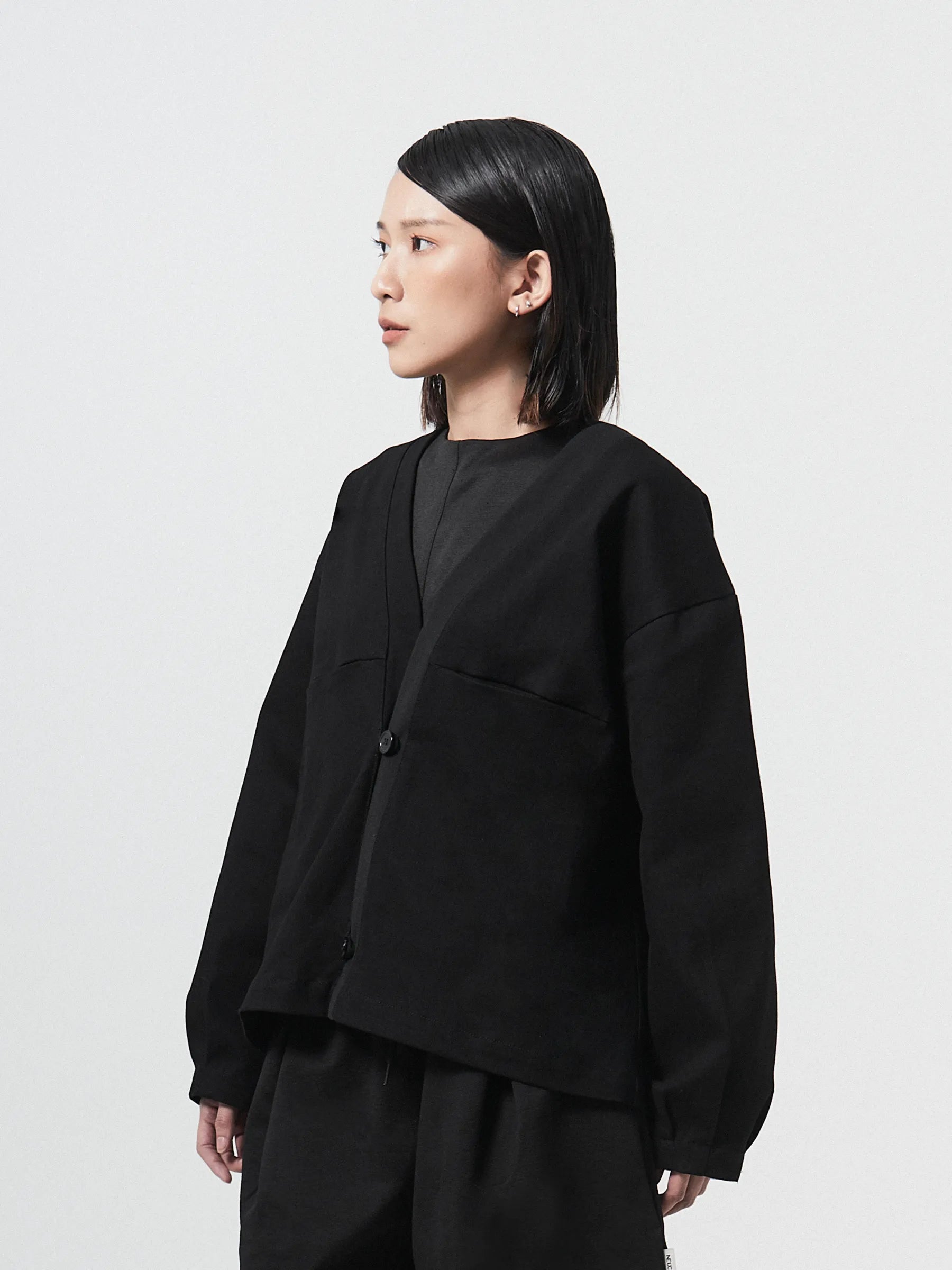 EVERYDAY BUTTONED CARDIGAN | BLACK - BEV C multi label store