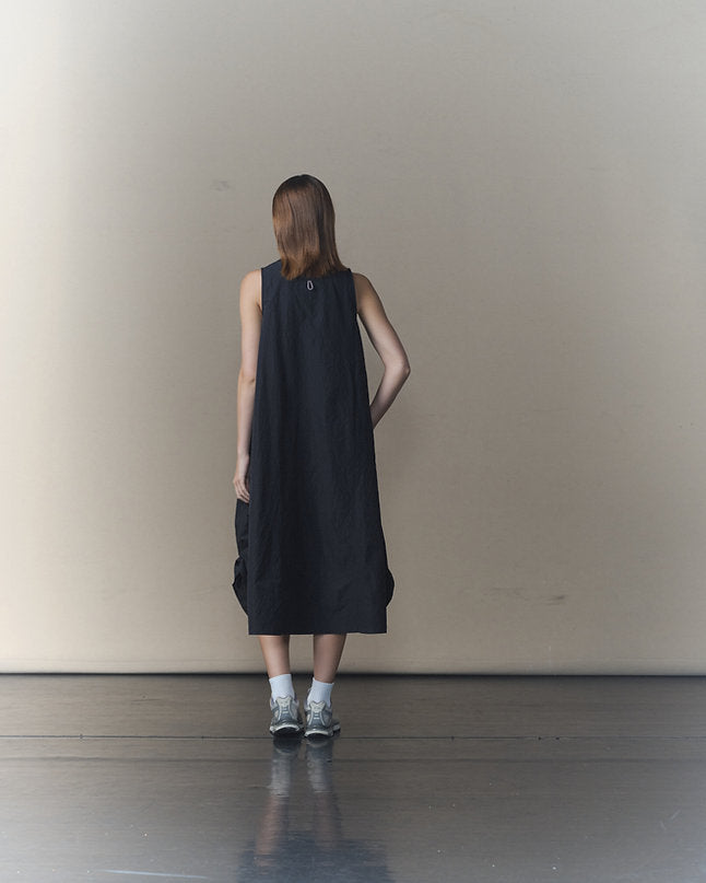 WMS/ Arc Dress (Black) - BEV C multi label store