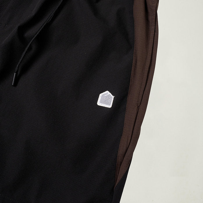 Good 5” Shorts (Black) - BEV C multi label store