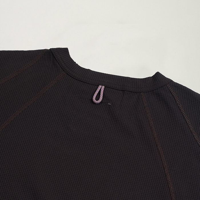 Stave Tee (Black) - BEV C multi label store