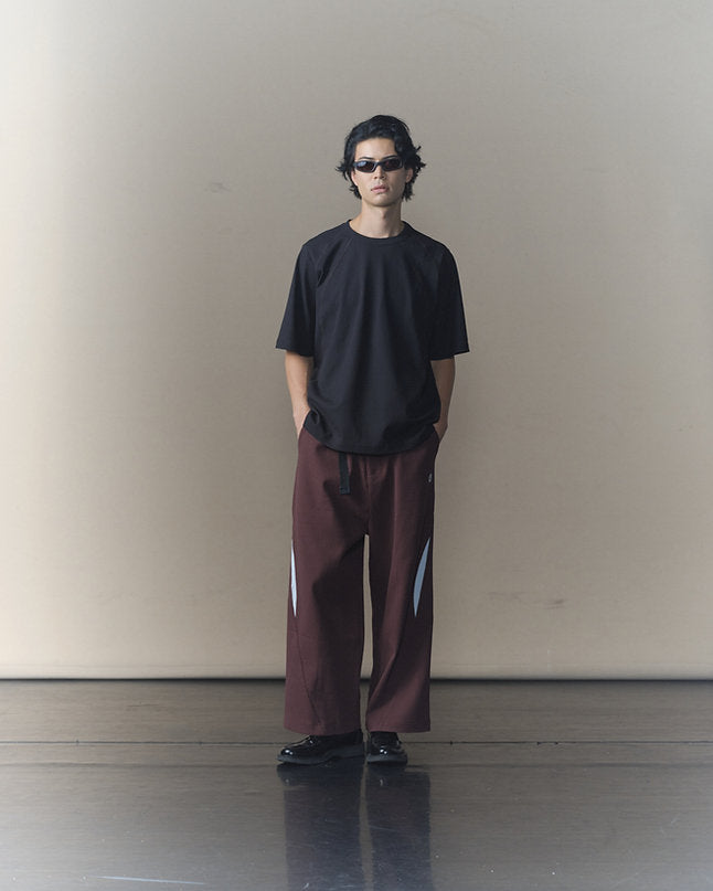 Stave Tee (Black) - BEV C multi label store