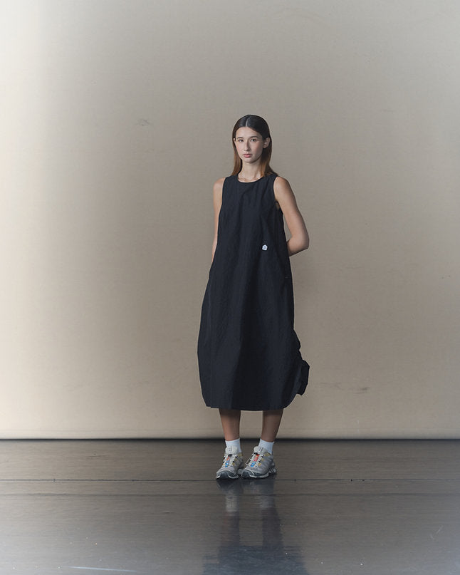 WMS/ Arc Dress (Black) - BEV C multi label store