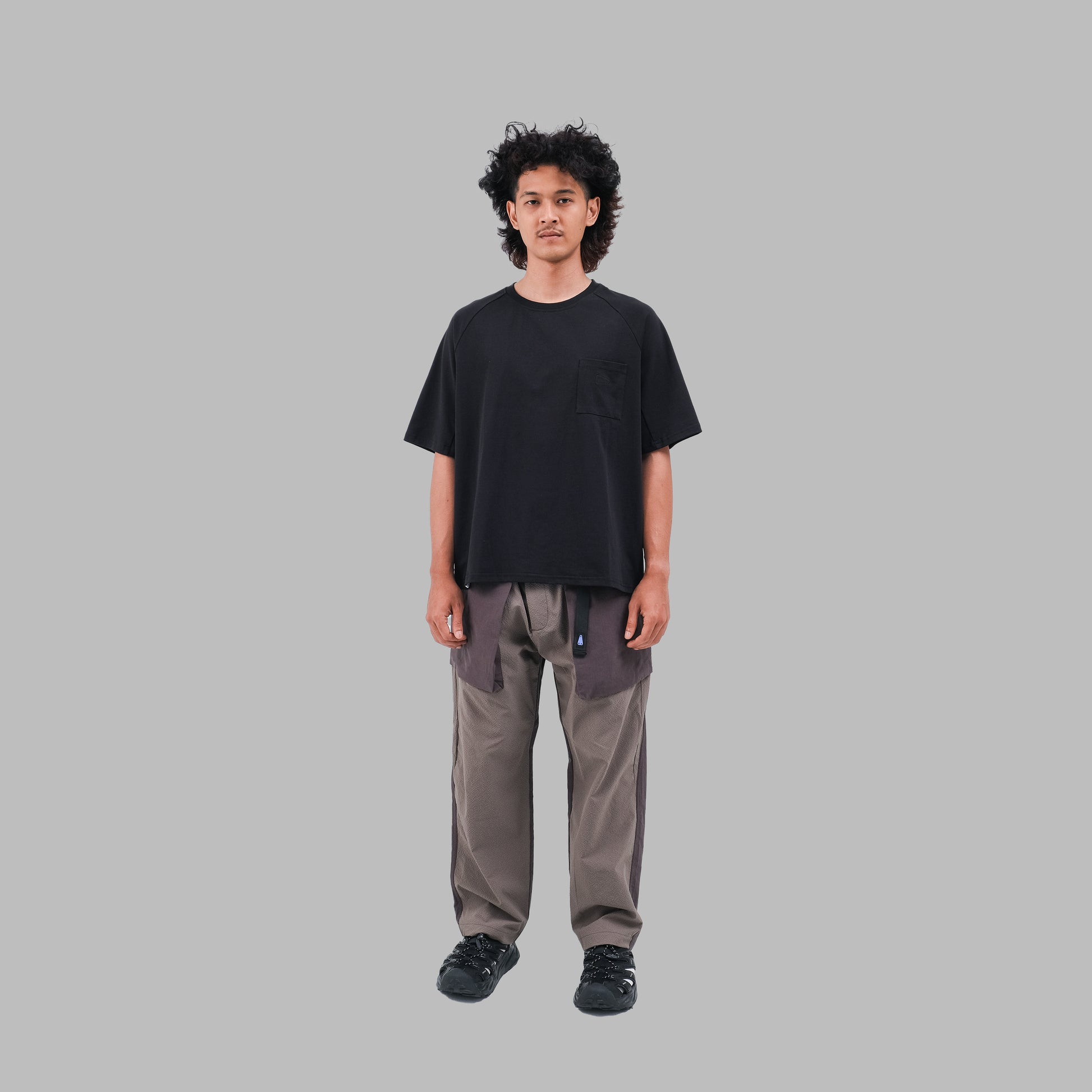 Sun Tee / Sorona® Polymer - Black - BEV C multi label store