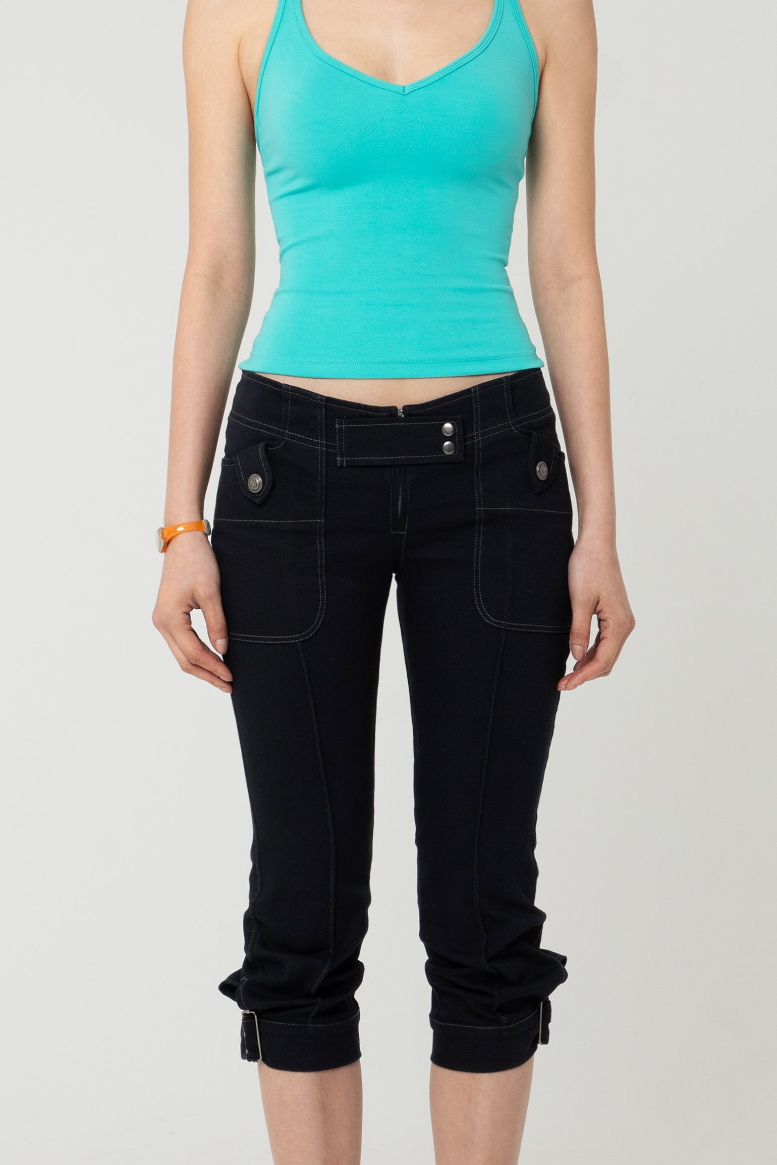 CAPRI MIDNIGHT - BEV C multi label store