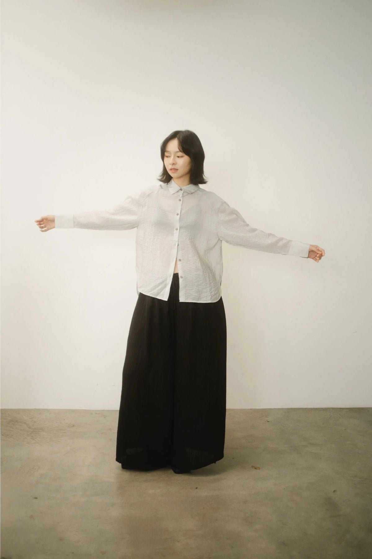 WES x GUNG x SO | Easy Shimmer U-Hem Blouse (Cool Grey)