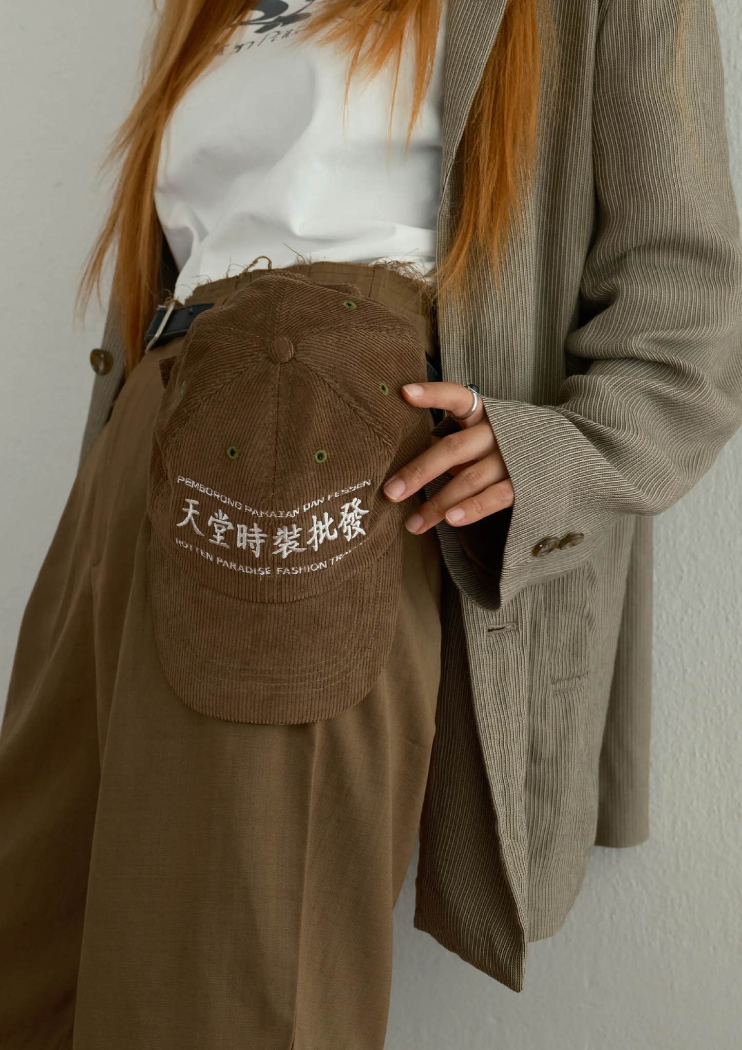 TRADING CAP SAND - BEV C multi label store