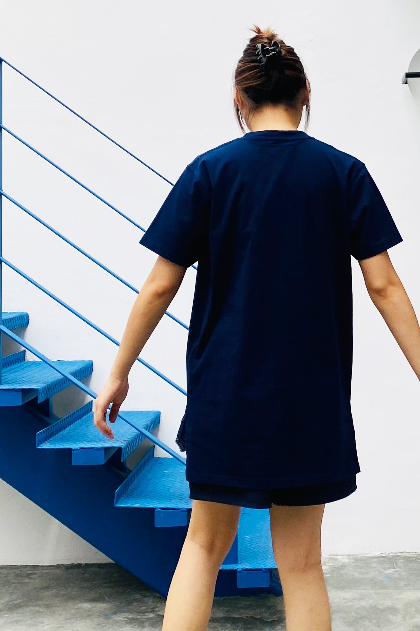 S06 UNISEX TEE || YELLOW BRICKS TEE - BEV C multi label store